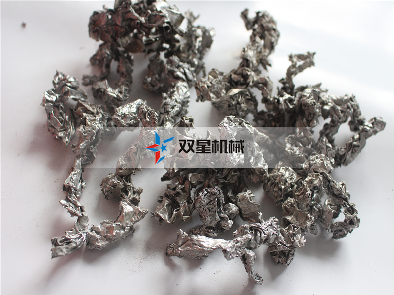 <a target='_blank'><span>斷橋鋁破碎機(jī)</span></a>設(shè)備生產(chǎn)線粉碎效果