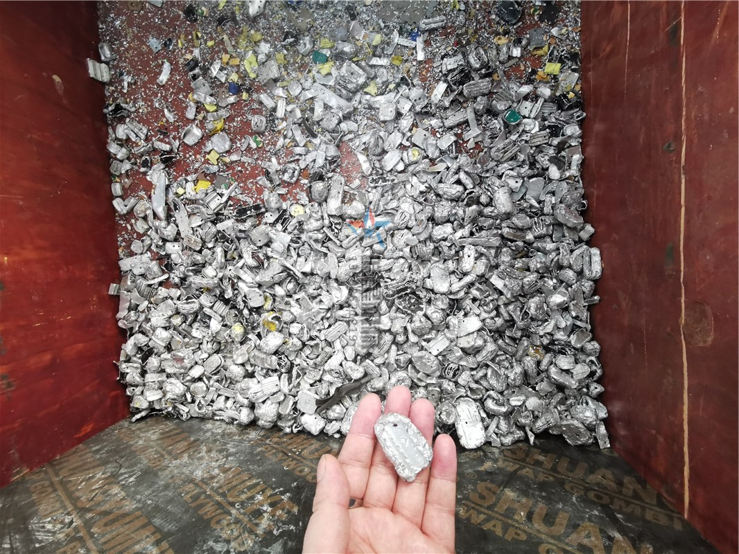 斷橋鋁破碎機(jī)破碎料效果